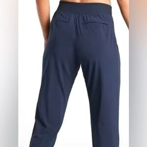 Women's Athleta Navy Blue Featherweight Jogger Pants 4 Petite